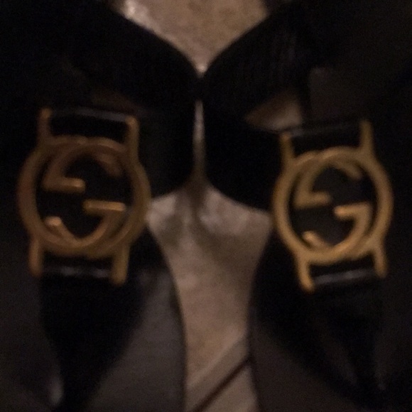 SOLD-AUTHENTIC GUCCI SANDALS-SOLD - Picture 2 of 8